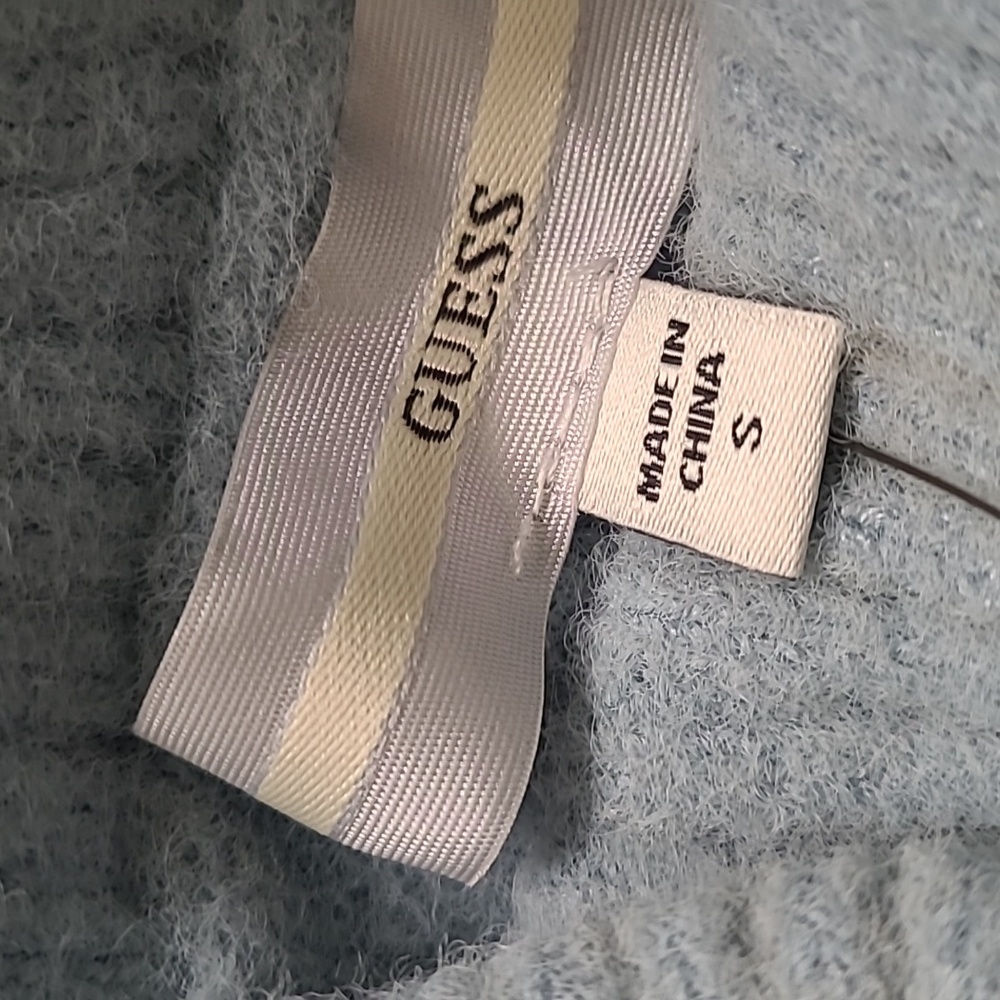 🎁 GUESS 'Marion' Blue Soft Turtleneck  Sweater - Picture 7 of 10